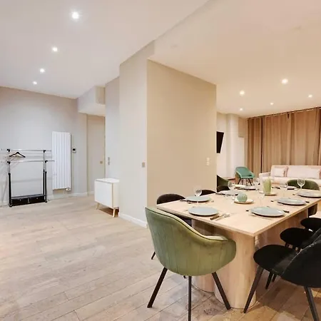 Superbe 4 Bdr 15p Sentier Grand Rex *