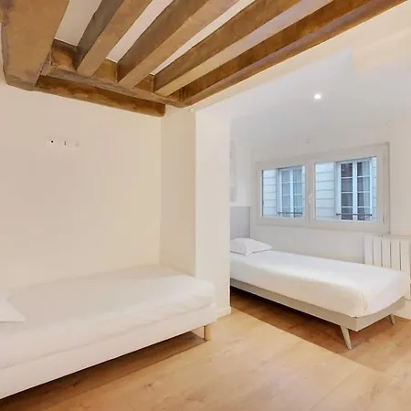 Superbe 4 Bdr 15p Sentier Grand Rex Apartment *